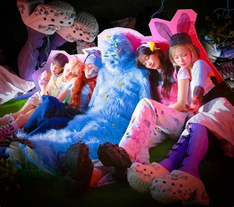 crazy time 12500x|LE SSERAFIM、新曲「CRAZY」MV公開！ヴォーギングを取り .